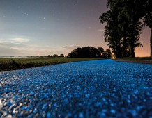 Pedalando nel blu: a Pavia una pista ciclabile unica in Italia
