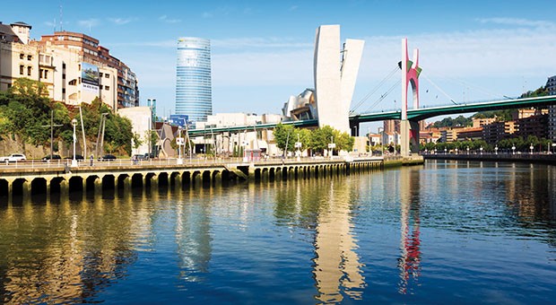Bilbao, quando l’architettura cambia volto e destinazione di una città
