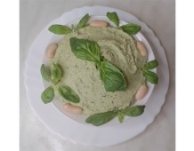 Hummus di cannellini al basilico