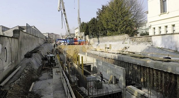 Il Villoresi mormorò: “Accendo le vostre luci”